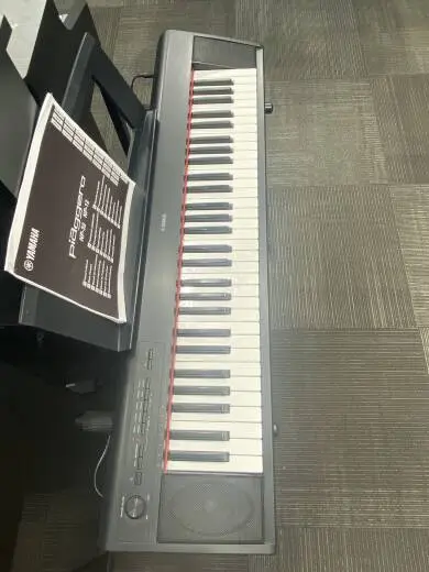Yamaha - NP12 B 2